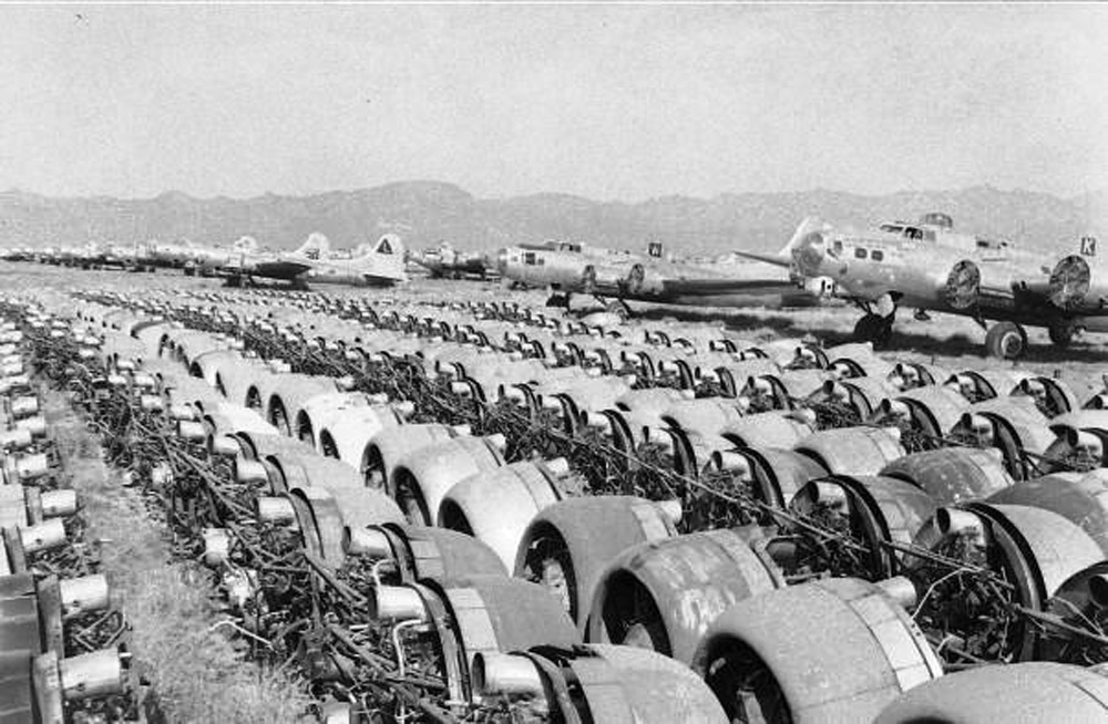 1947s-AC surplus-aircraft engines at kingmanAZ